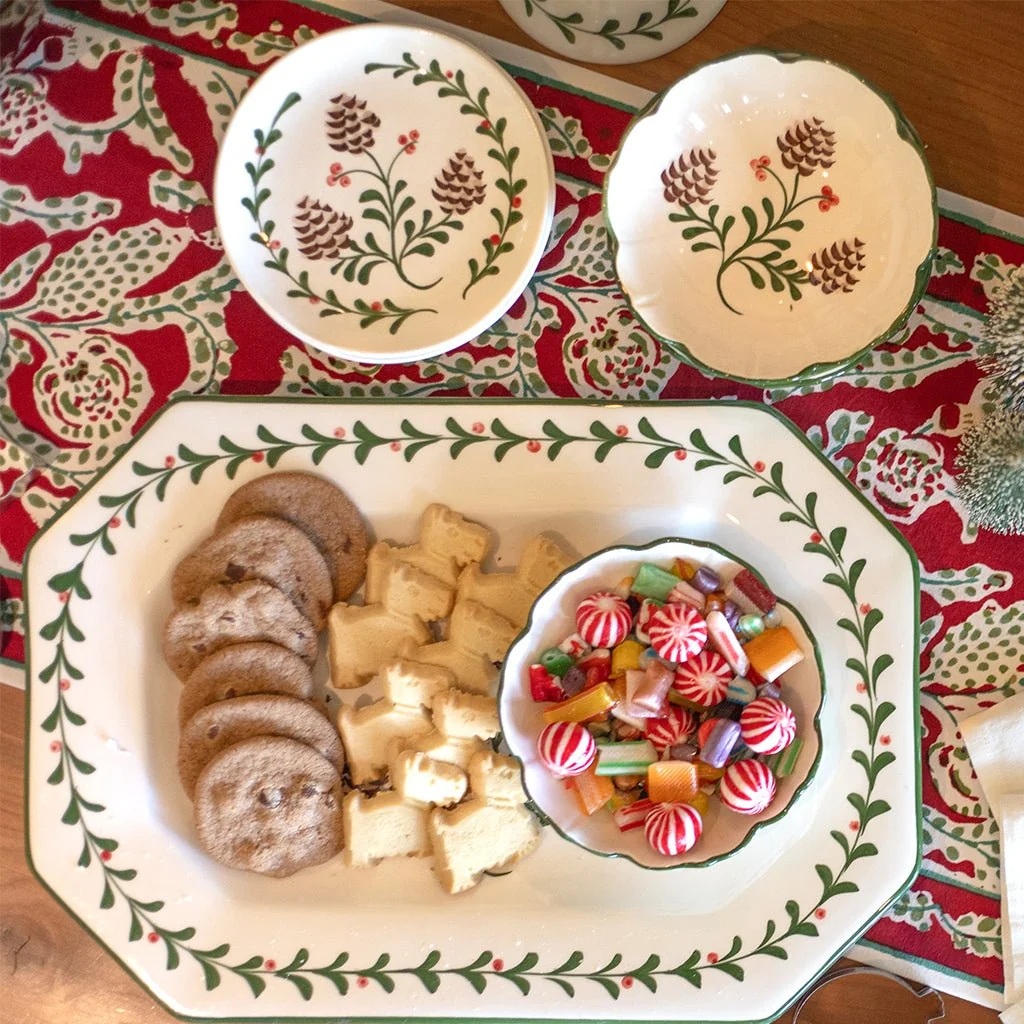 Acorns & Holly Small Snacking Bowl - Set of 4 - Image 3