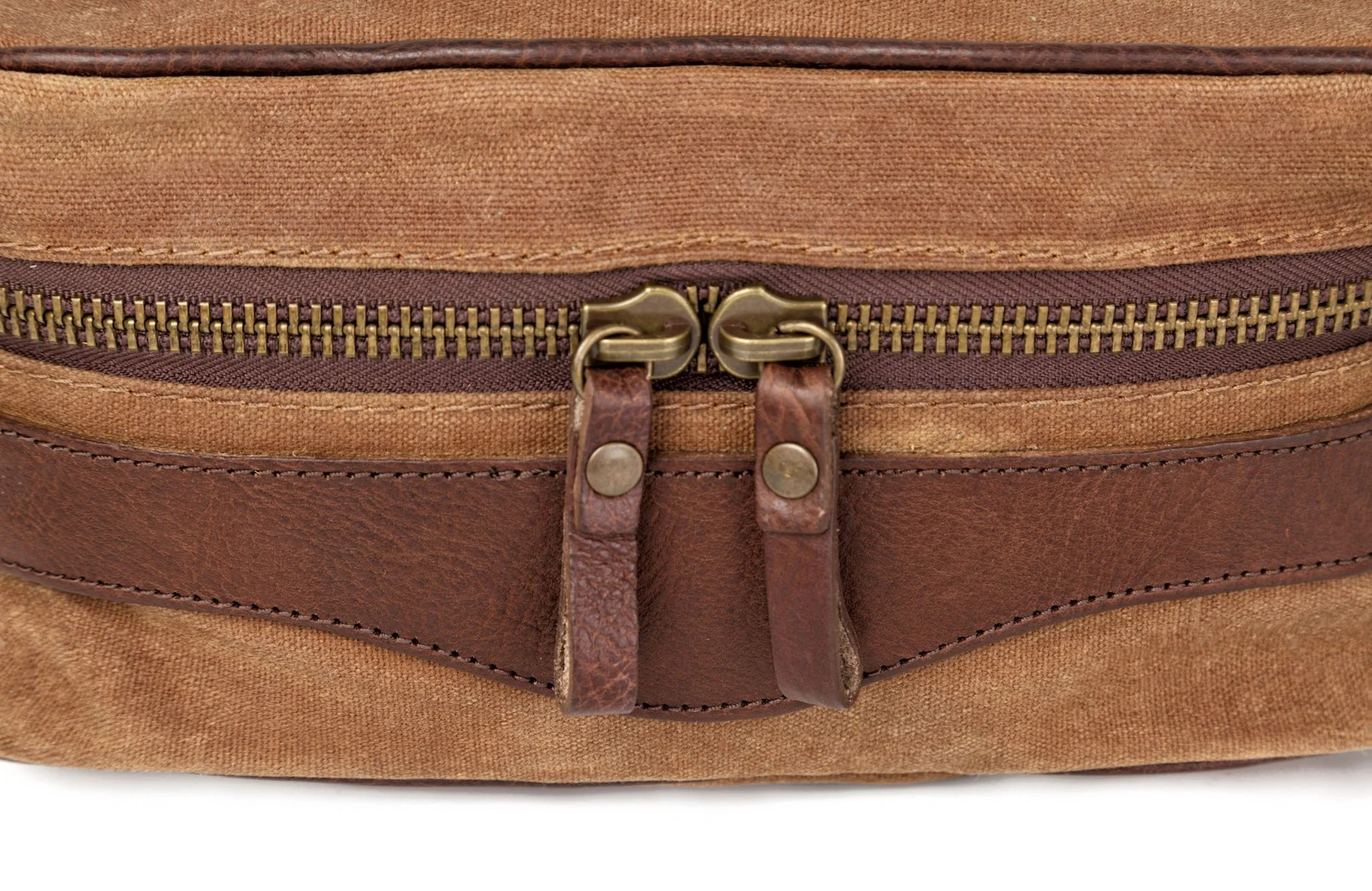Campaign Waxed Canvas Square Shave Kit - Image 19