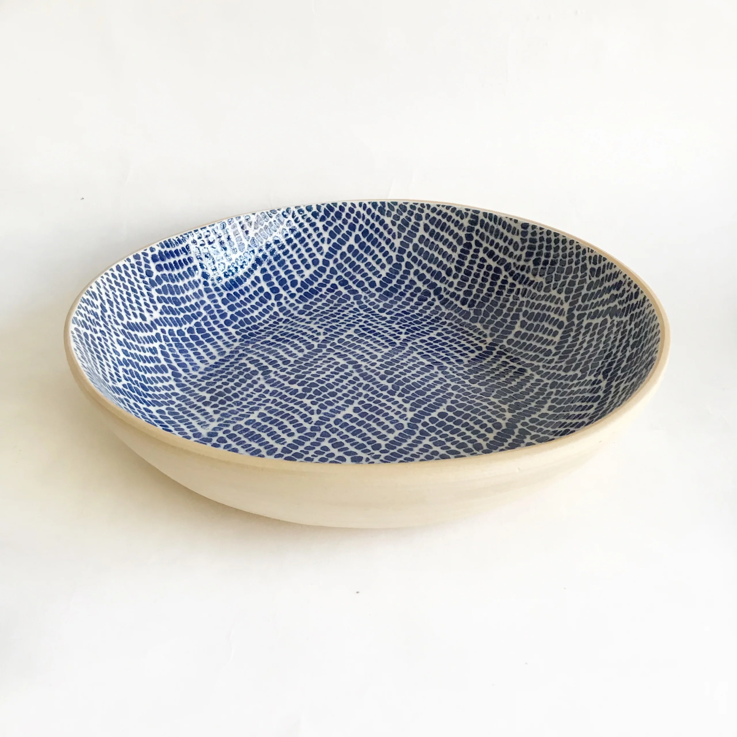 Cobalt Medium Serving Bowl - Image 3