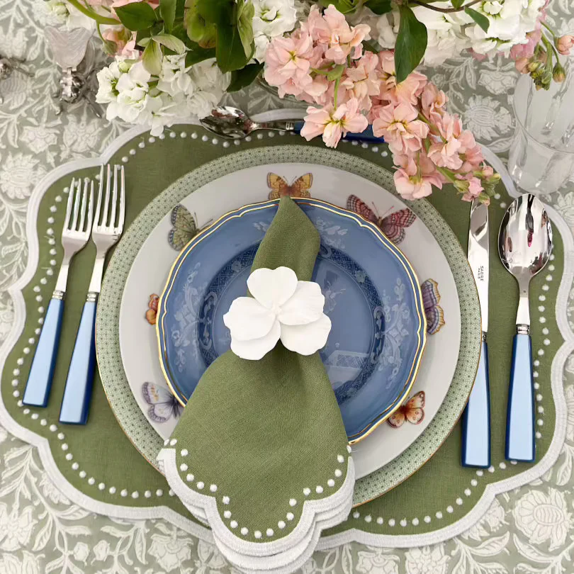 Scalloped Single Dot Napkins - Image 4