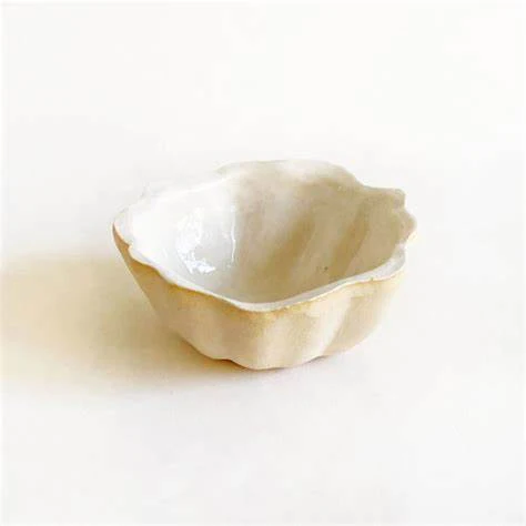 Mini Scallop Bowl - Image 5