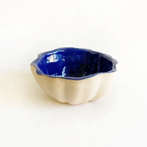 Mini Scallop Bowl - Image 6