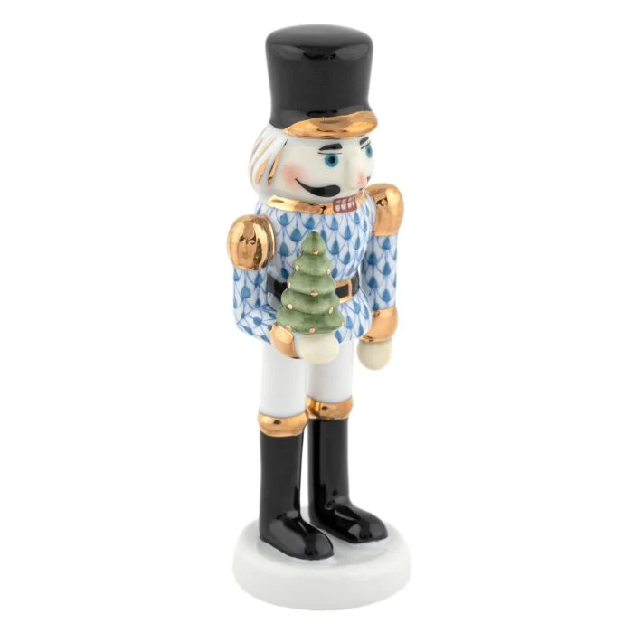 Nutcracker with Christmas Tree - Image 8