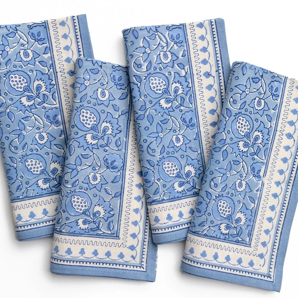 Pom Fan Flower Blue & White Napkins Set/4 - Image 3