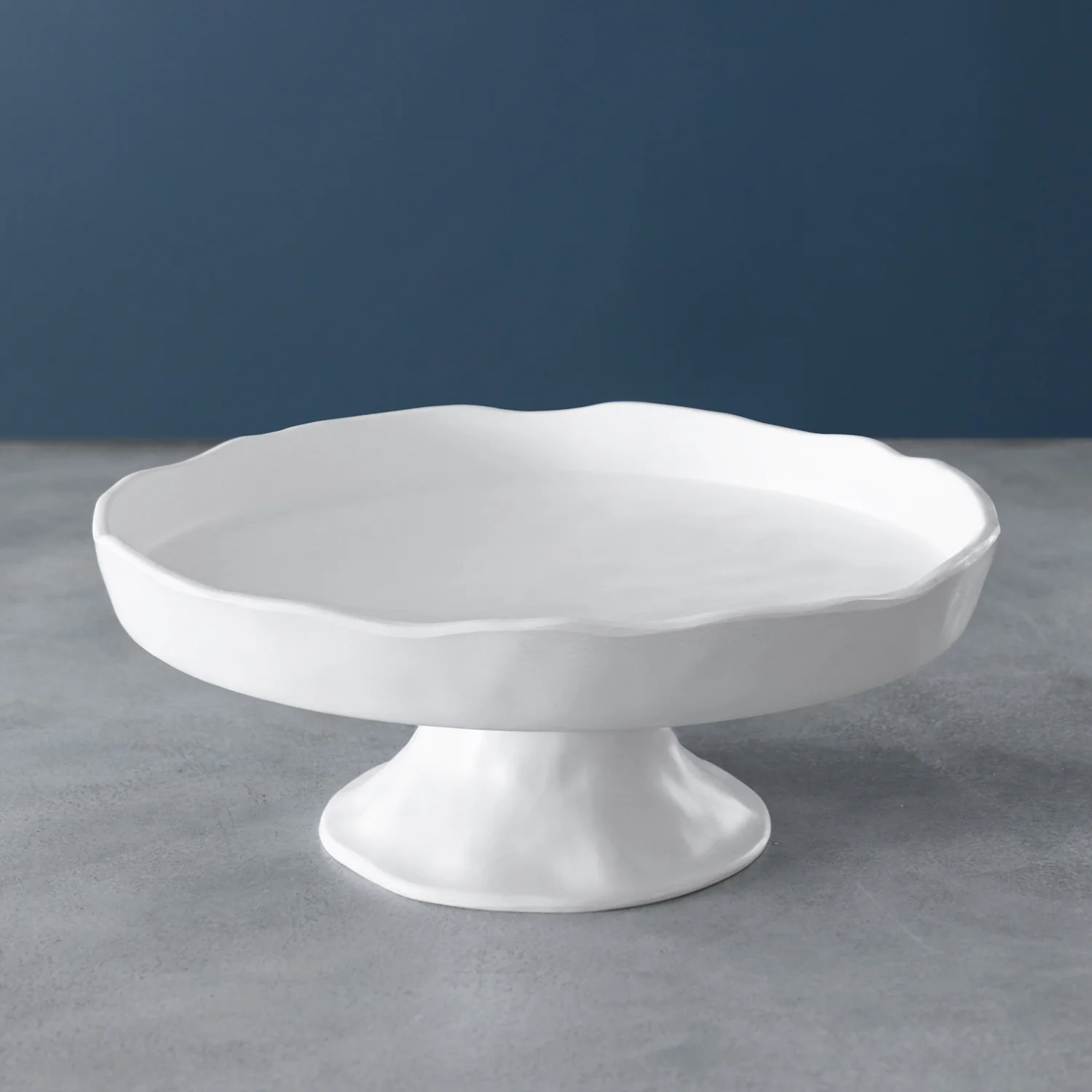 Vida Nube Round Pedestal Cake Plate - White - Image 2